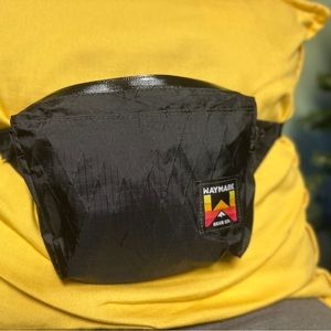 Waymark ZIPP waist pack.
